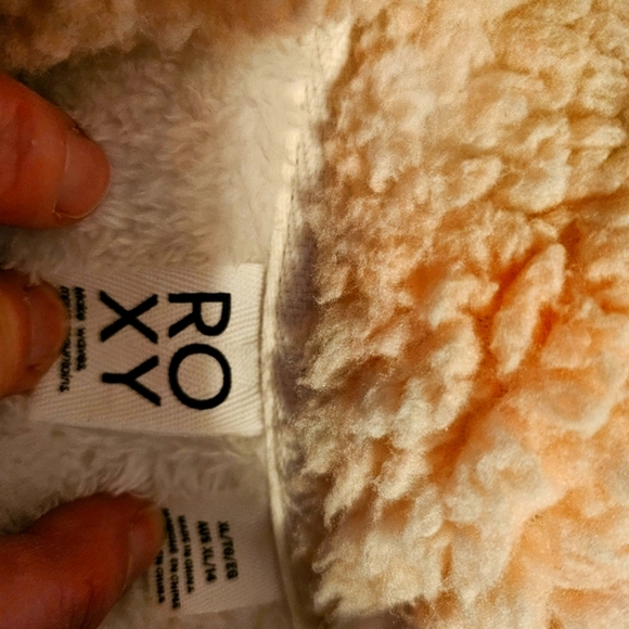 Roxy Fleece 1/4 Zip Pullover - Picture 8 of 8